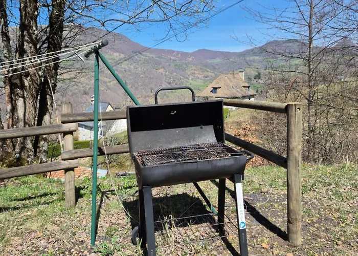 Le Petit Ely Apartment