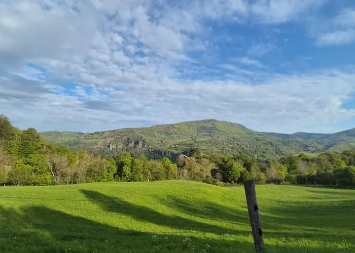 Le Petit Ely Apartment